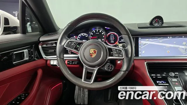 Porsche Panamera 2020 — фото 13