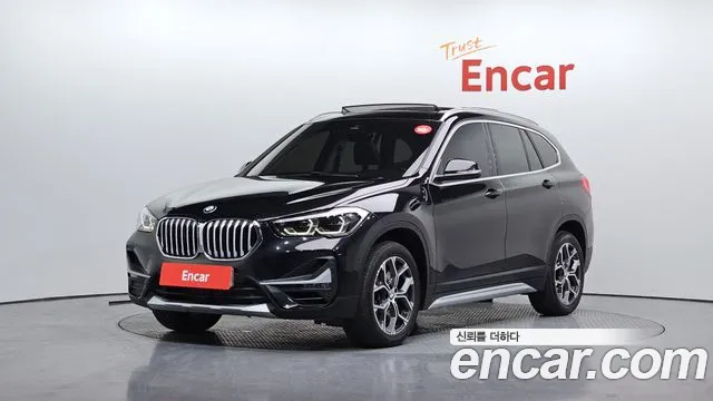 BMW X1 2021 — фото 1