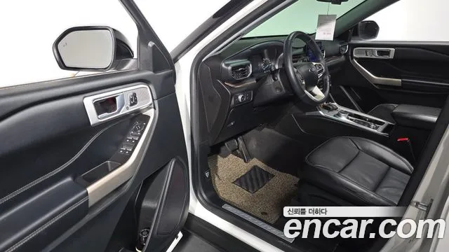 Ford Explorer 2022 — фото 10