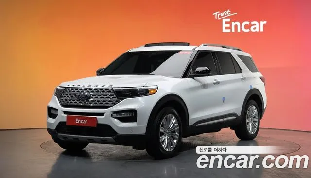 Ford Explorer 2022 — фото 20
