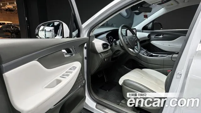 Hyundai Santafe 2021 — фото 11