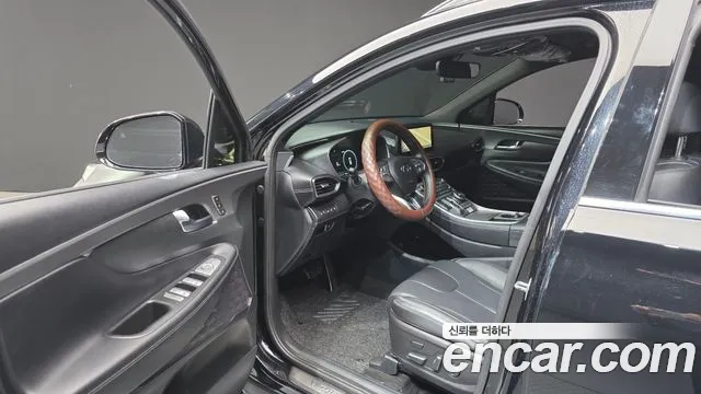 Hyundai Santafe 2021 — фото 10