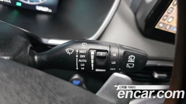 Hyundai Santafe 2021 — фото 15