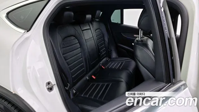 Mercedes-Benz GLC-Class 2023 — фото 12
