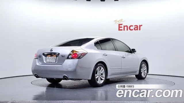 Nissan Altima 2012 — фото 2