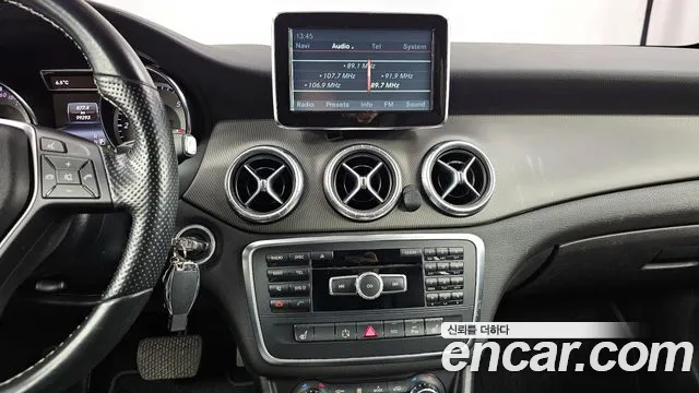 Mercedes-Benz CLA-Class 2015 — фото 15