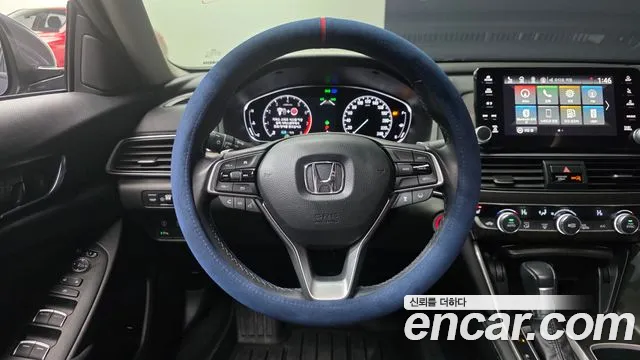 Honda Accord 2019 — фото 13