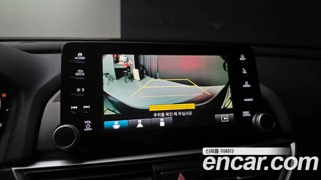 Honda Accord 2019 — фото 17