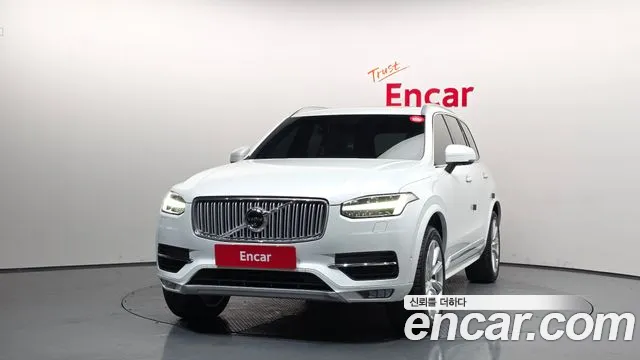 Volvo XC90 2018 — фото 3