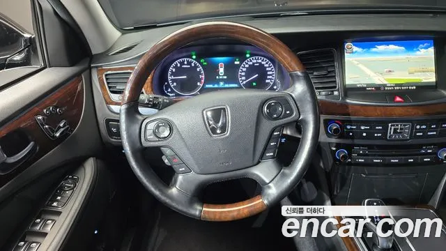 Hyundai Equus 2013 — фото 13