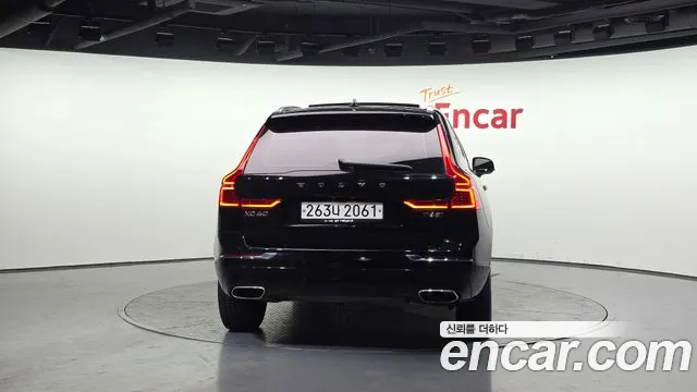 Volvo XC60 2020 — фото 4