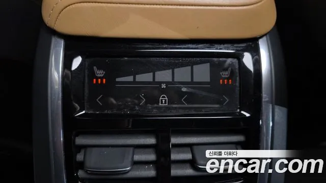Volvo XC60 2020 — фото 19