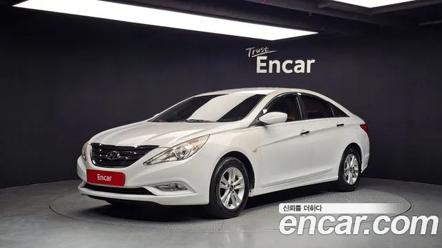 Hyundai Sonata 2011 — фото 1