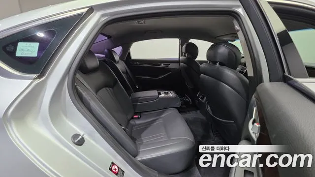 Hyundai Genesis 2015 — фото 19