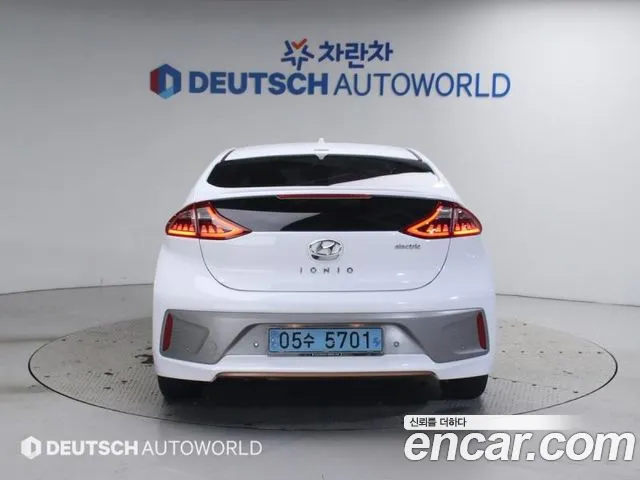 Hyundai Ioniq 2019 — фото 4