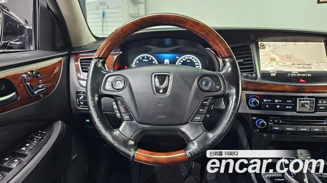 Hyundai Equus 2015 — фото 13