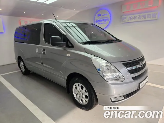 Hyundai Starex 2015 — фото 2
