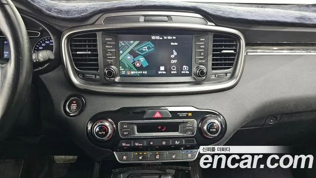 Kia Sorento 2018 — фото 15