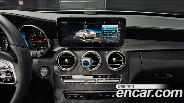 Mercedes-Benz C-Class 2019 — фото 14
