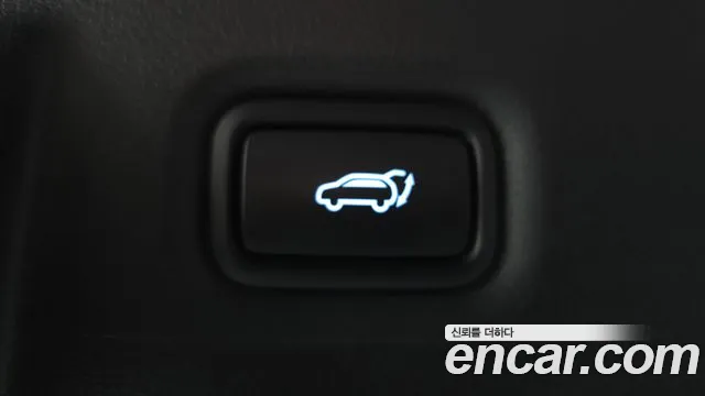 Hyundai Santafe 2023 — фото 20