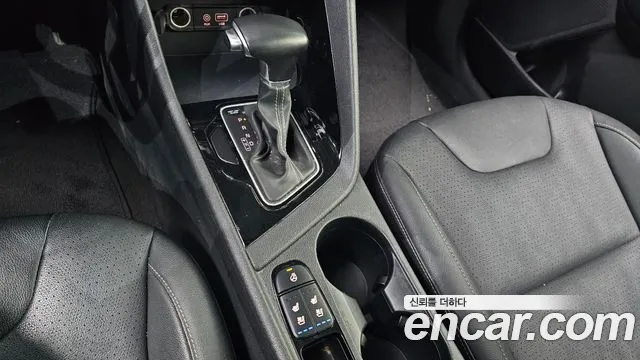 Kia Niro 2017 — фото 8