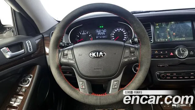 Kia K7 2016 — фото 13