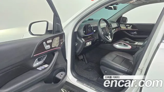 Mercedes-Benz GLE-Class 2022 — фото 10