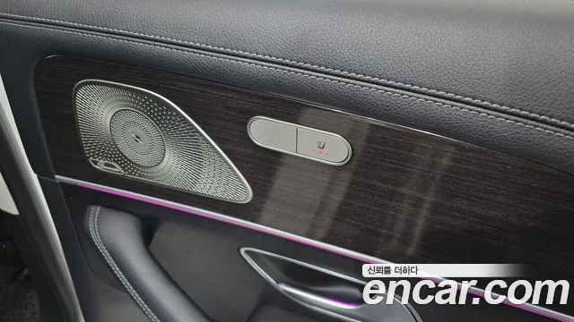 Mercedes-Benz GLE-Class 2022 — фото 18