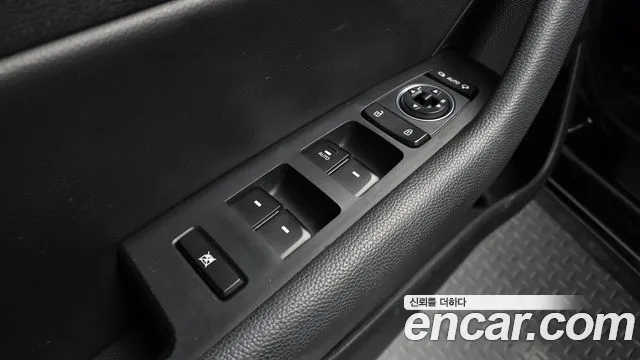 Hyundai Sonata 2018 — фото 17