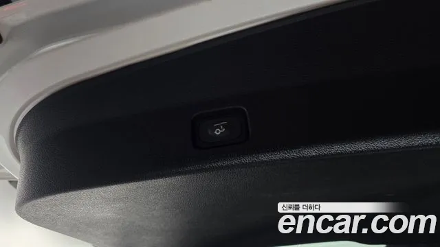 Ford Explorer 2019 — фото 20