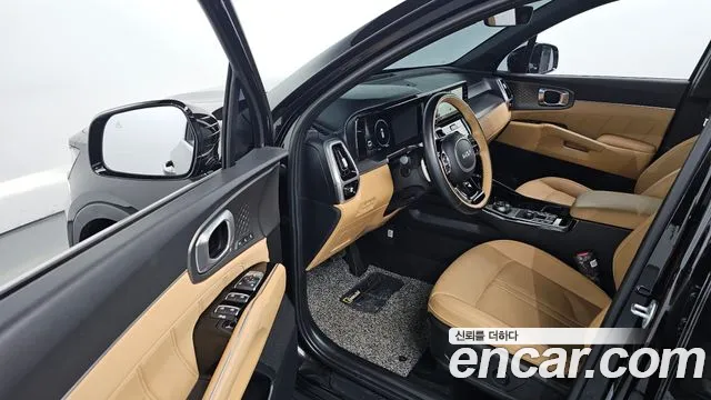 Kia Sorento 2023 — фото 10