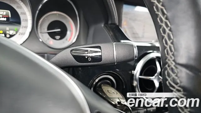 Mercedes-Benz GLK-Class 2015 — фото 9