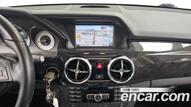 Mercedes-Benz GLK-Class 2015 — фото 14