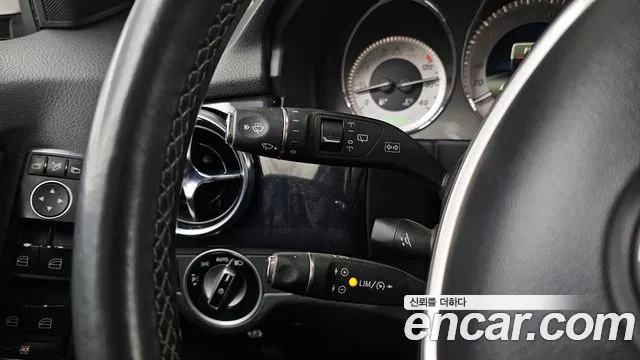 Mercedes-Benz GLK-Class 2015 — фото 18