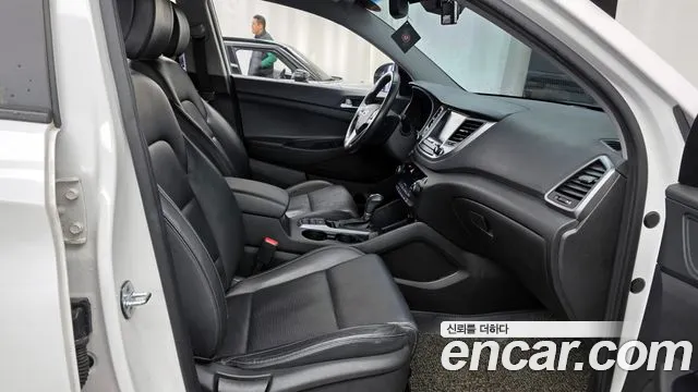 Hyundai Tucson 2018 — фото 11