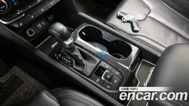 Hyundai Santafe 2019 — фото 9