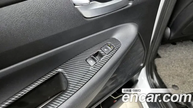 Hyundai Santafe 2019 — фото 19