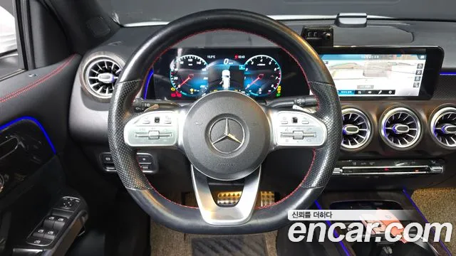 Mercedes-Benz GLB-Class 2021 — фото 13