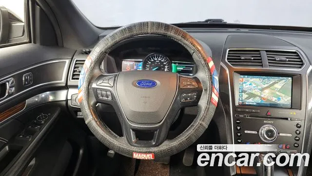 Ford Explorer 2017 — фото 13