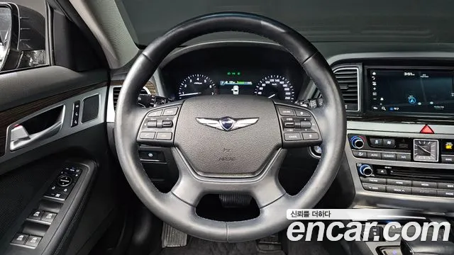 Genesis G80 2018 — фото 13