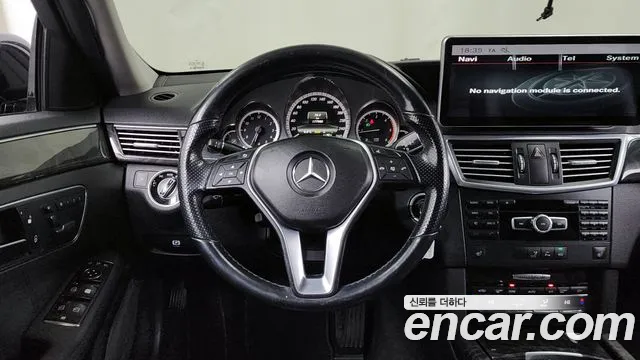 Mercedes-Benz E-Class 2013 — фото 13
