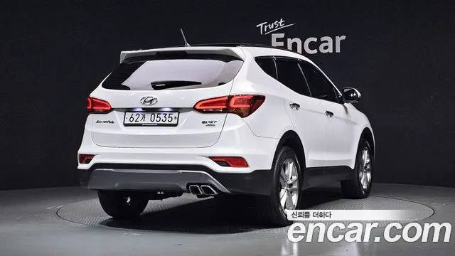 Hyundai Santafe 2016 — фото 2