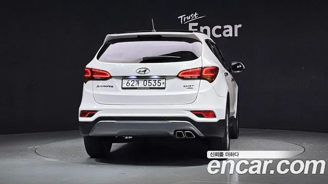 Hyundai Santafe 2016 — фото 4