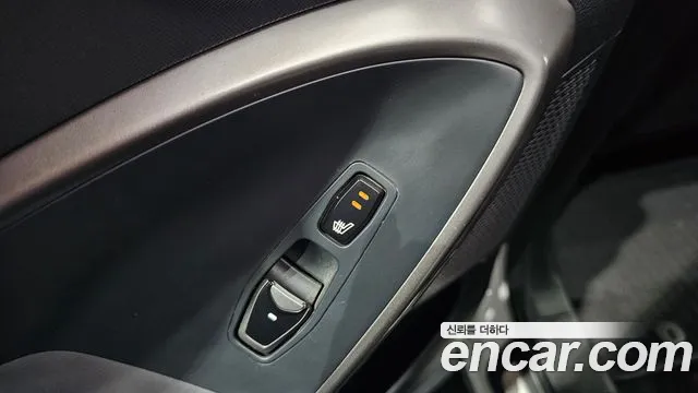 Hyundai Santafe 2016 — фото 19