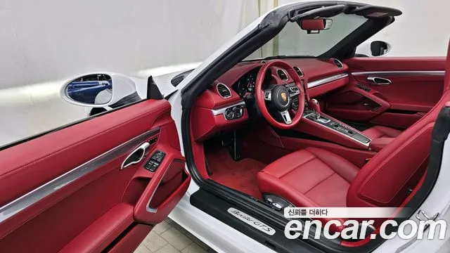 Porsche 718 2024 — фото 10