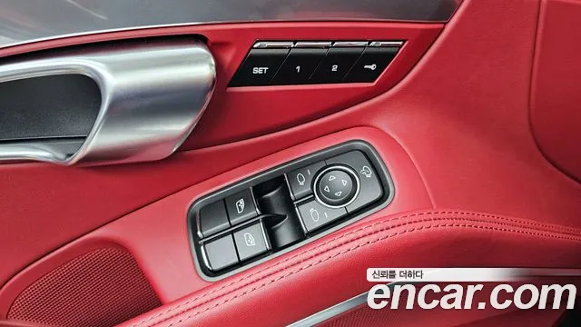 Porsche 718 2024 — фото 18