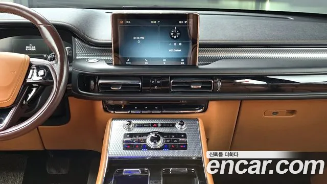 Lincoln Aviator 2020 — фото 19