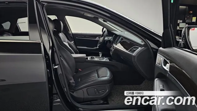 Genesis G80 2017 — фото 10