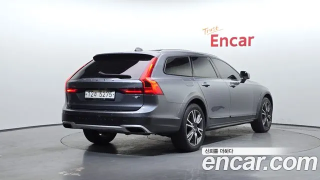 Volvo V90 2019 — фото 2