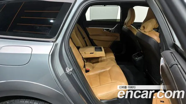 Volvo V90 2019 — фото 12